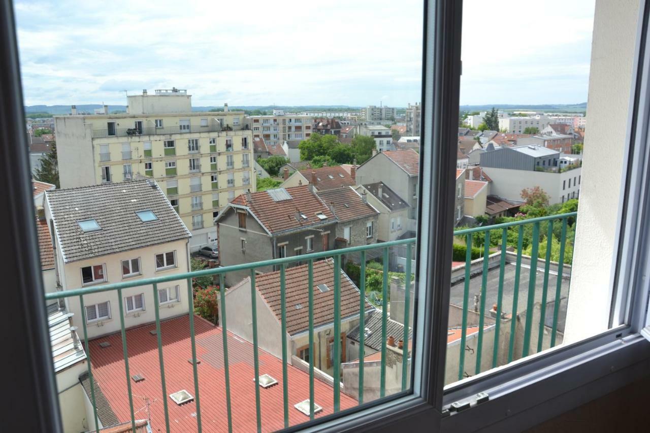 Appart Refait A Neuf Proche Gare Et Centre Ville Apartment Reims Bagian luar foto